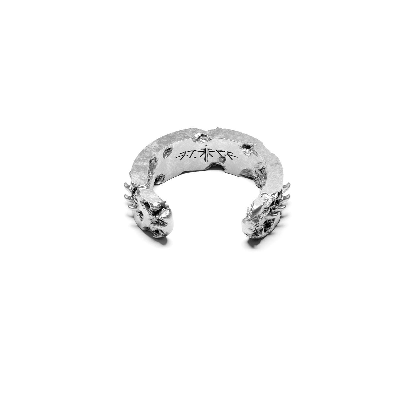 Oderiis ring